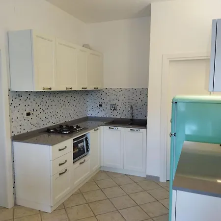 Апартаменты Sud Est - Goelba