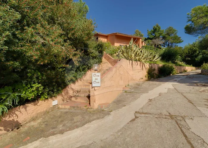 Sud Est - Goelba * Porto Azzurro